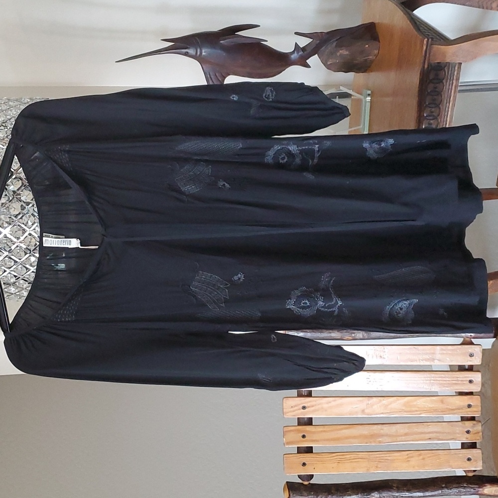 Monoreno Embroidered Womens top